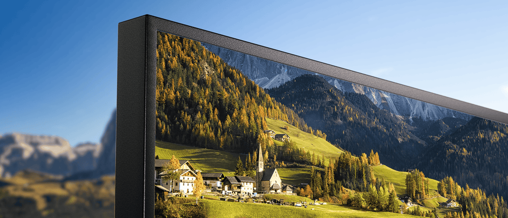 SYLVOX 110" Cinema Pro Helio QLED Outdoor TV טלויזיה Helio QLED בגודל 110 אינץ' לשימוש חיצוני בשמש מלאה - דוגית